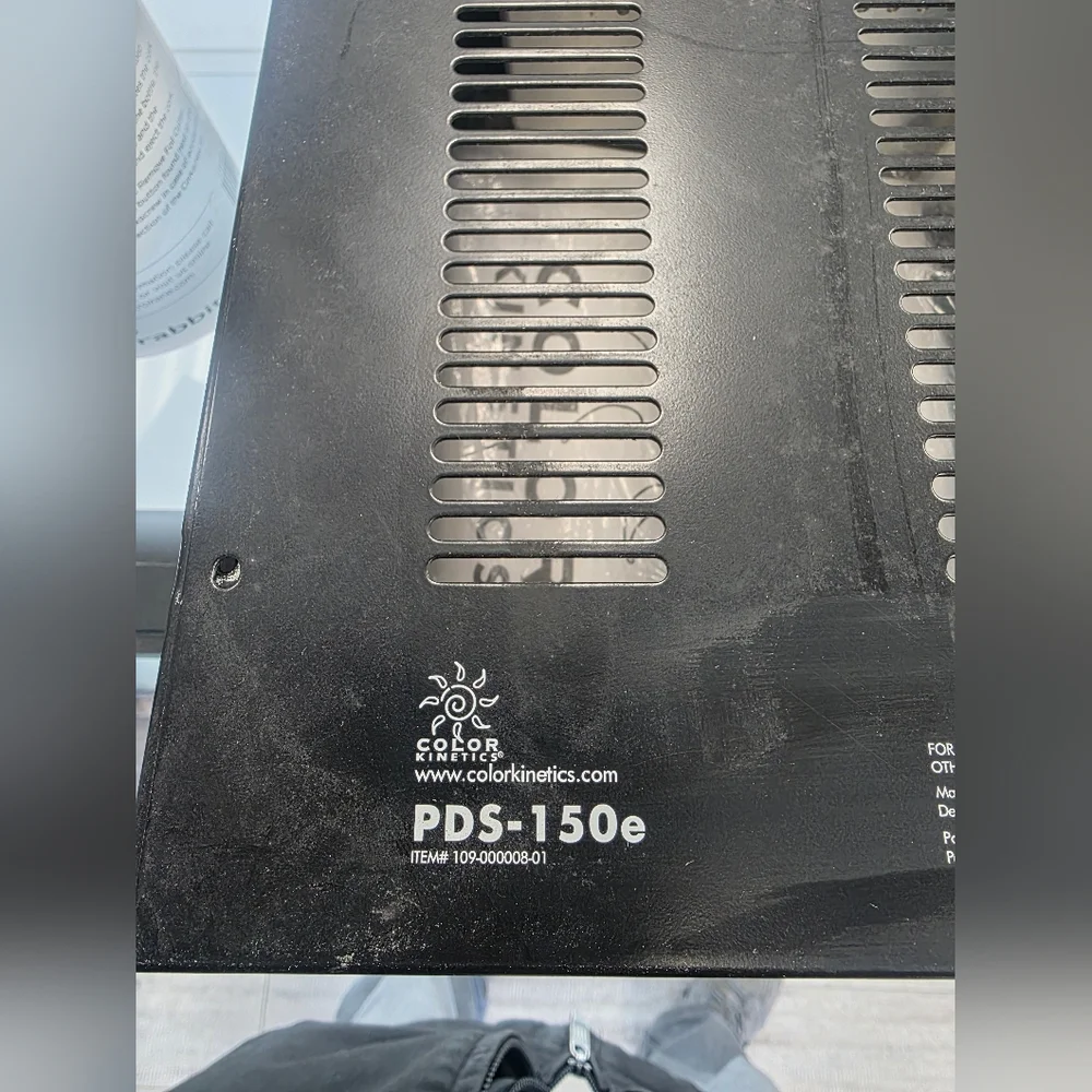 Used Color Kinetics PDS-150e Lighting Power Supply